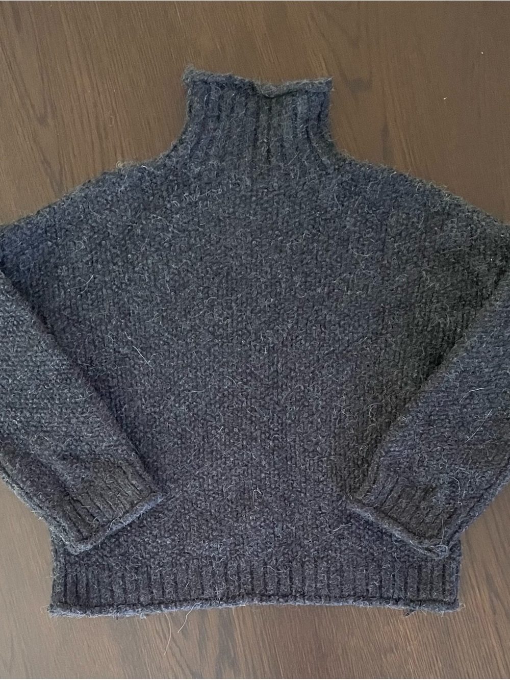 Reformation 100% Alpaca Copped Turtleneck Sweater - Charcoal Gray - EUC - Size M